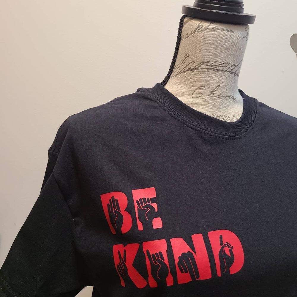 Be Kind ASL Crew Neck Tshirt